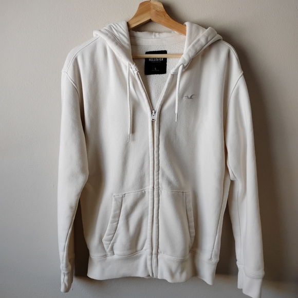 Hollister Other - Hollister Cream Zip Up Sweater with Ribbed Cuffs